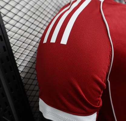 Liverpool Player Jersey Home 2025/26