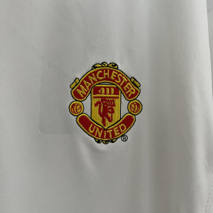Manchester United Retro white 2002/03