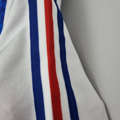 YUGOSLAVIA I 1992 MAN (RETRO)