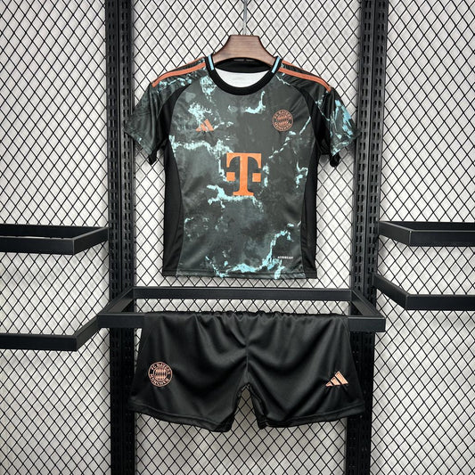 BAYERN DE MUNICH II 24/25 CHILDREN'S SET