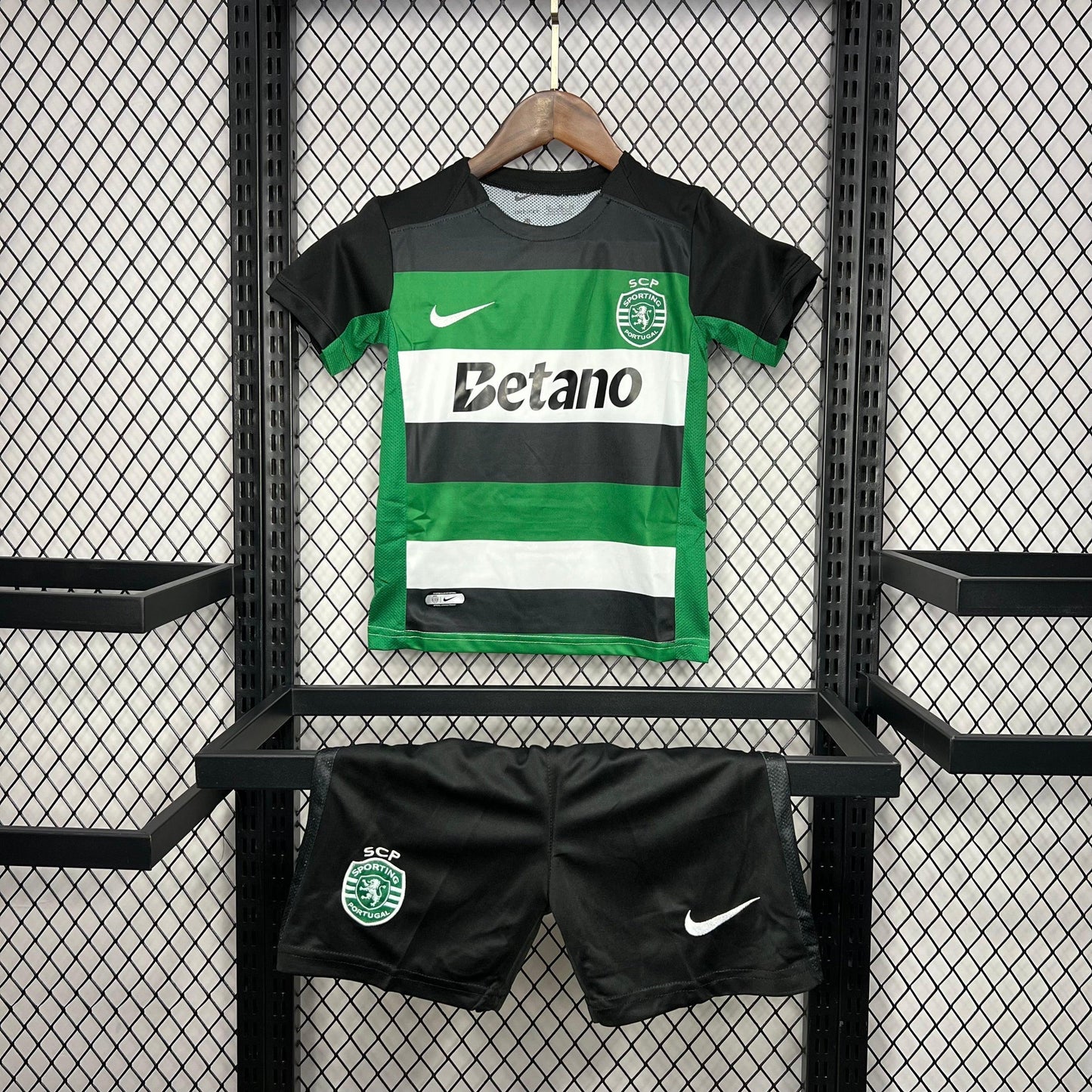 Conjunto Infantil Sporting home 24/25