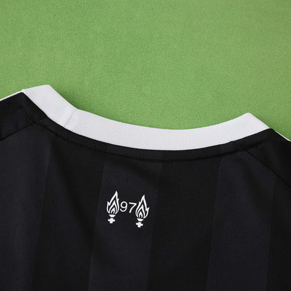 Liverpool Goalkeeper Black Jersey 2025/26