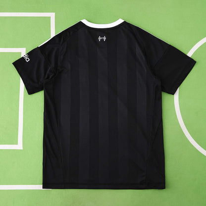 Liverpool Goalkeeper Black Jersey 2025/26