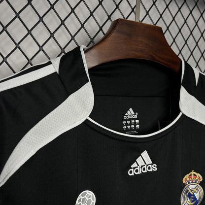 Real Madrid Away 06/07 Retro