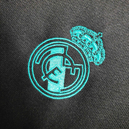 Real Madrid Away 17/18 Retro