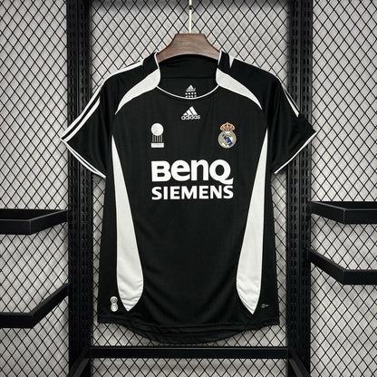 Real Madrid Away 06/07 Retro