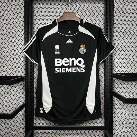 Real Madrid Away 06/07 Retro